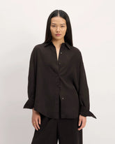 The Oversized Shirt in Butterlite | Black