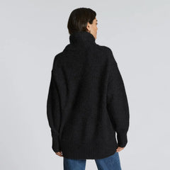 The Alpaca Oversized Turtleneck | Heathered Black