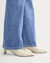 Made in Italy Almond-Toe Pump | Crema