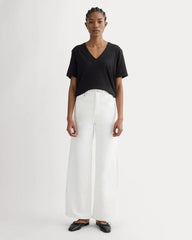 The Slouchy V-Neck Tee in Cotton Linen | Black