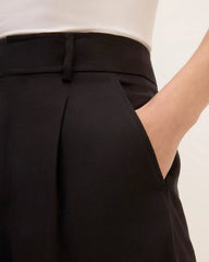 The Way-High® Drape Short | Black