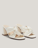 The Day Twist Heel | Canvas