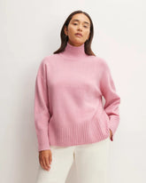 The Cashmere Oversized Turtleneck | Bubblegum