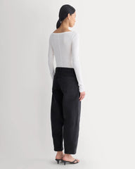 Twisted Seam Barrel Pant | Black