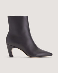 The Short Banana Boot | Black