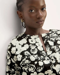 The Popover Shirt in Linen | Black / Bone Floral