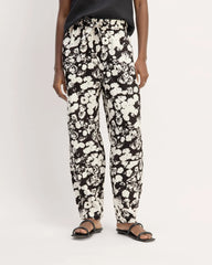 The Linen Pull-On Barrel Pant | Black / Bone Floral