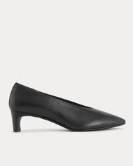Made in Italy Almond-Toe Pump | Black Leather