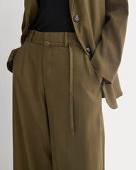 Wide-Leg Belted Pant in Stretch Linen | Beech | Regular