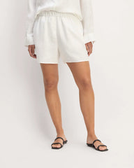 The Linen Easy Short | White