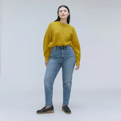 The Cheeky Hourglass Jean | Worn-In Mid Blue | 28.5" Inseam