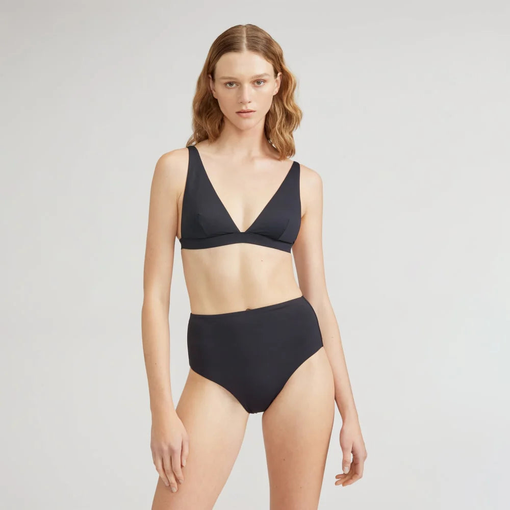 The ReNew Plunge Triangle Top | Black