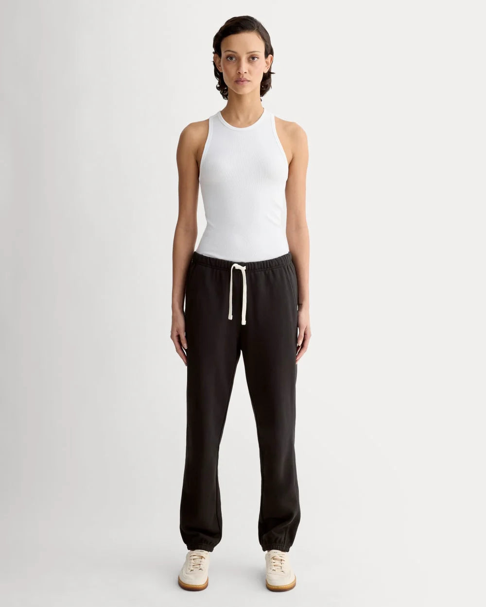 The Off-Duty Jogger | Black