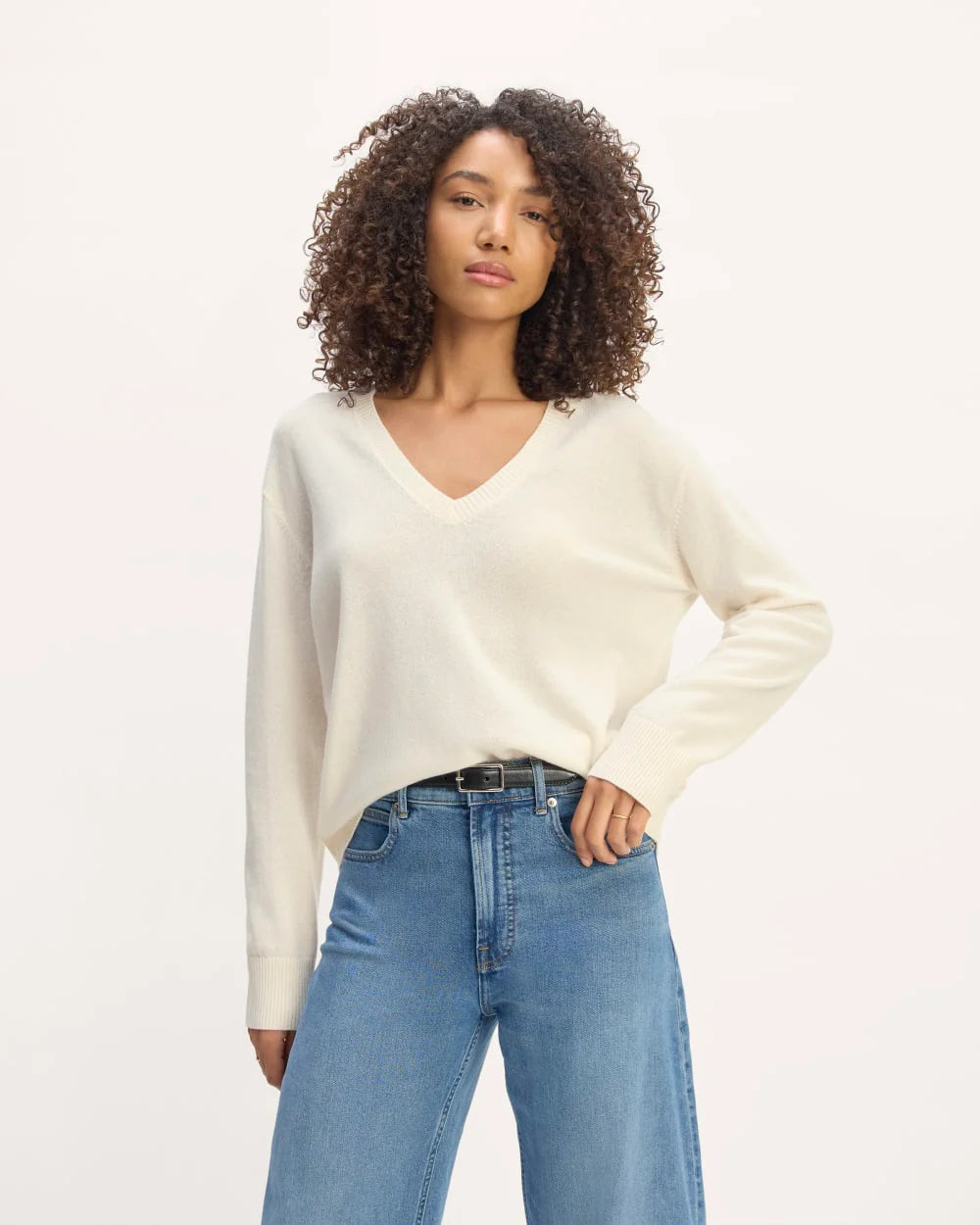 The Classic V in Cashmere | Bone