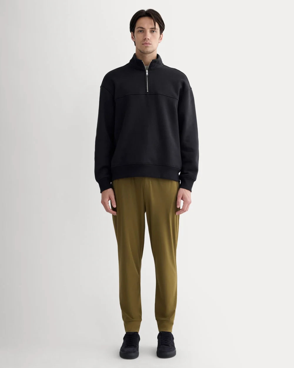 The Off-Duty Tech Jogger | Olive