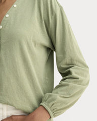 The Air V-Neck Henley | Sagebrush