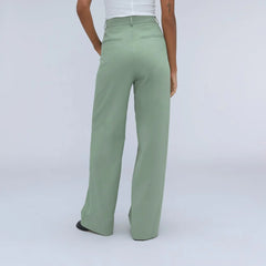 The Draper Pleated Pant in Buttersmooth | Lily Pad | 32" Inseam