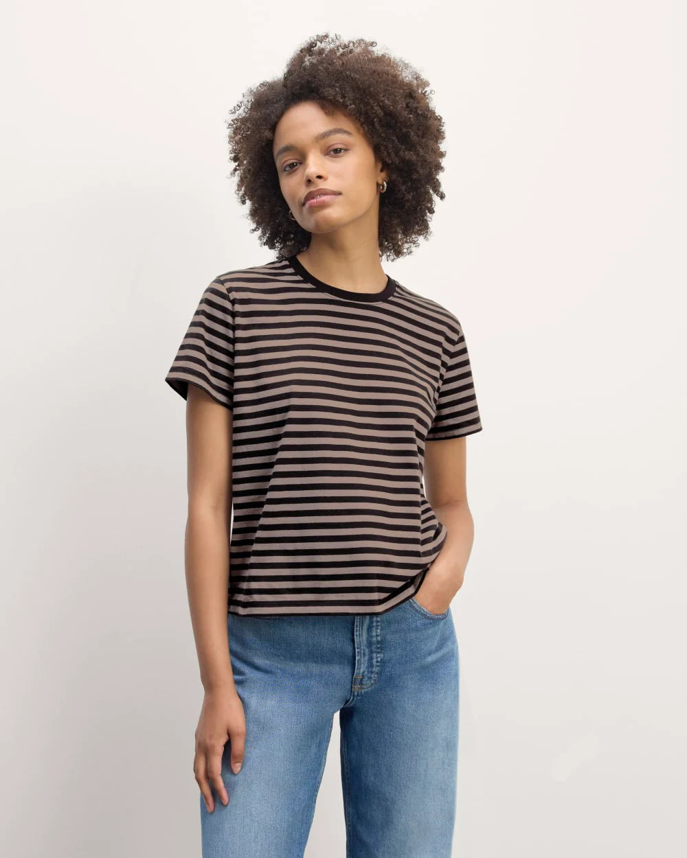 The Box-Cut Tee in Essential Cotton | Artist Clay / Black | No Pocket