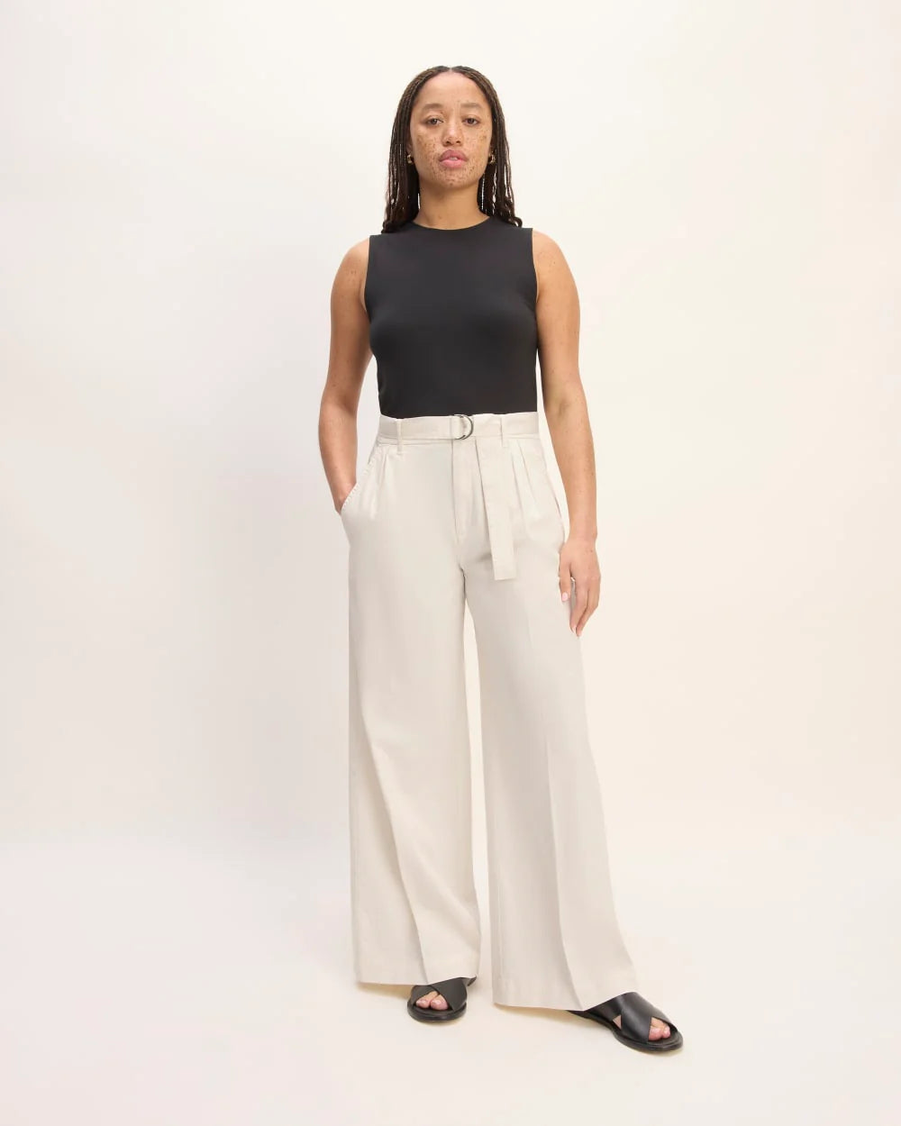 The Pleated Wide-Leg Chino | Bone