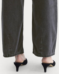 Loose Curve Jean | Carbon Midnight