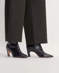 The Short Banana Boot | Black Crocodile