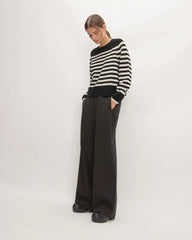 The Boxy Crew in Cashmere | Black / Bone