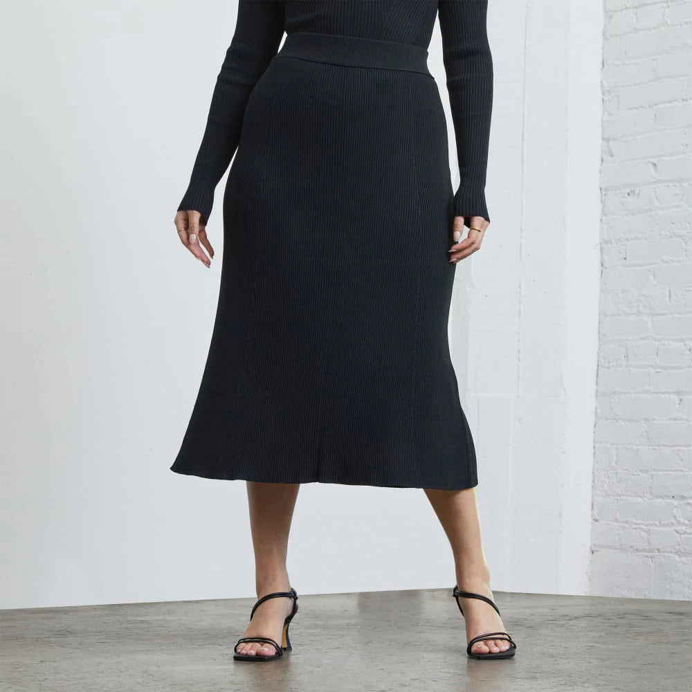 The Ribbed Knit Skirt | Black