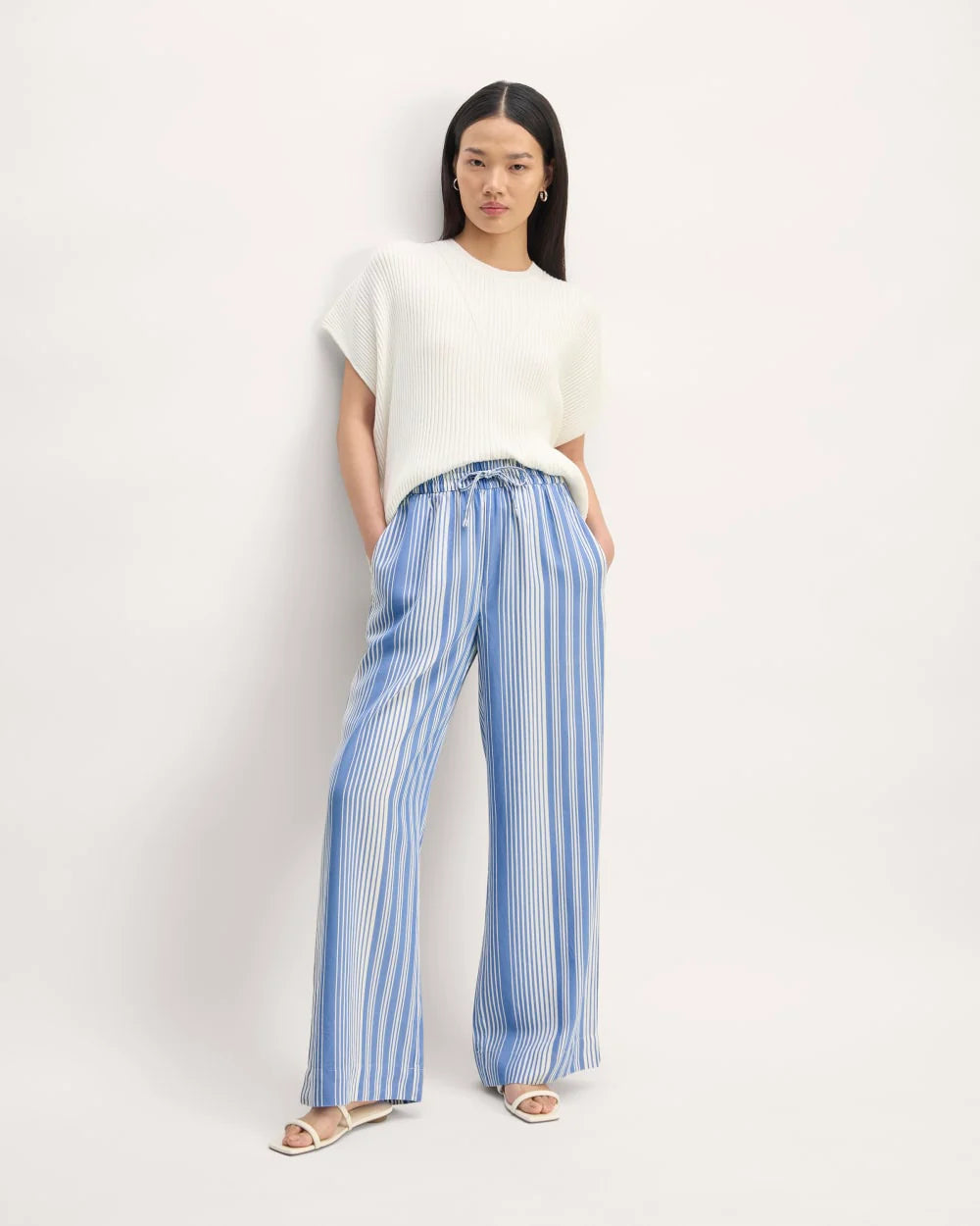 The Wide-Leg Pant in Butterlite | Granada Sky Blue / Bone