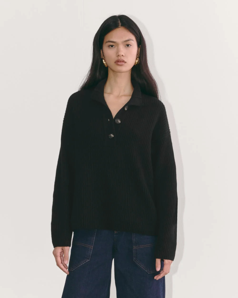 The Cocoon Henley in Wool Cashmere | Black