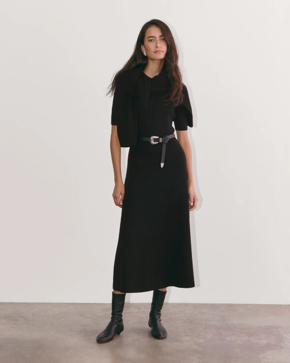 The Ribbed Sweater Dress | Black