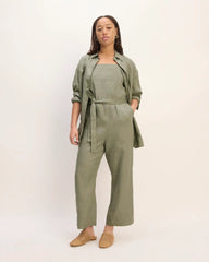 The Boyfriend Shirt in Linen | Sage Green