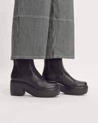 The Puffa Boot | Black