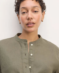 The Henley Shirt in Linen | Kalamata